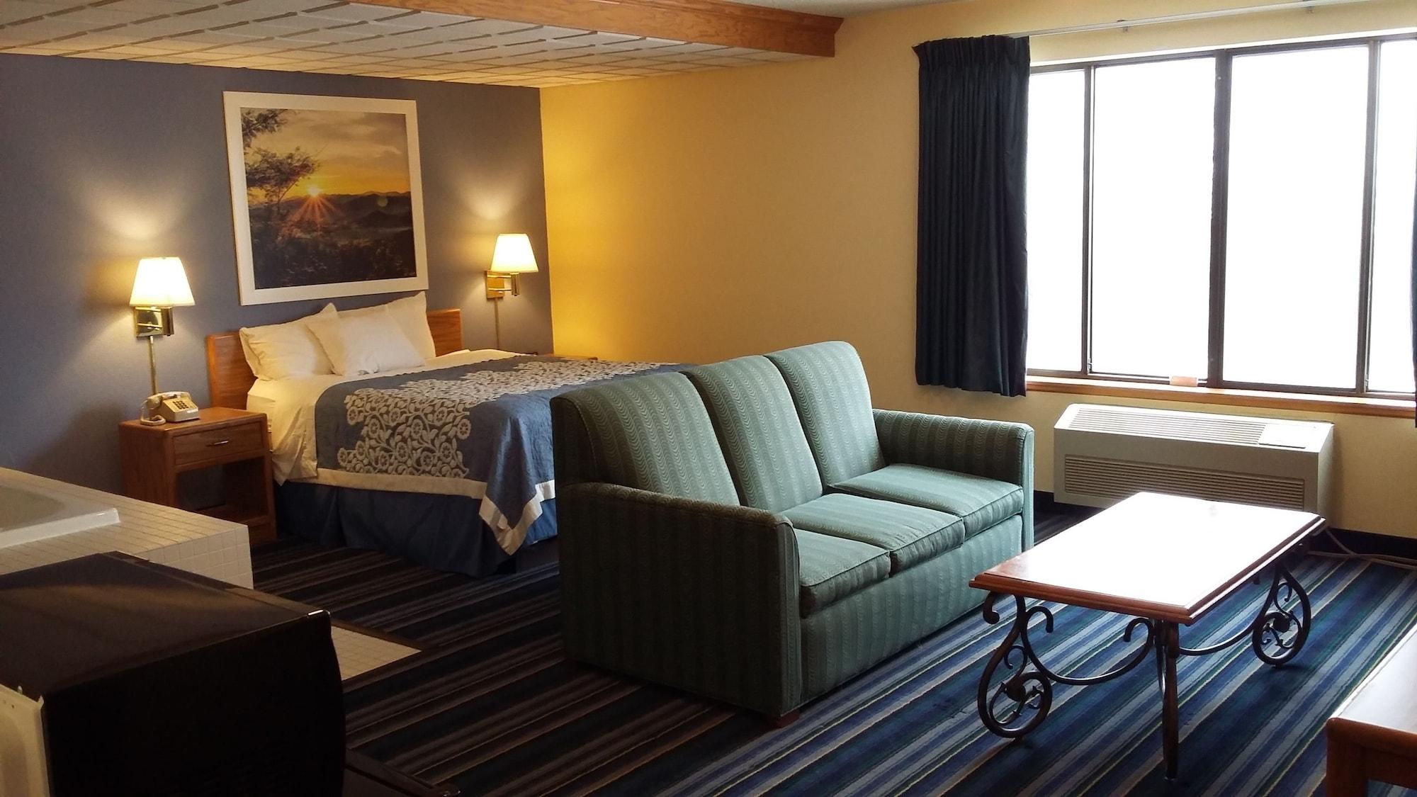 Days Inn By Wyndham Johnson Creek Экстерьер фото